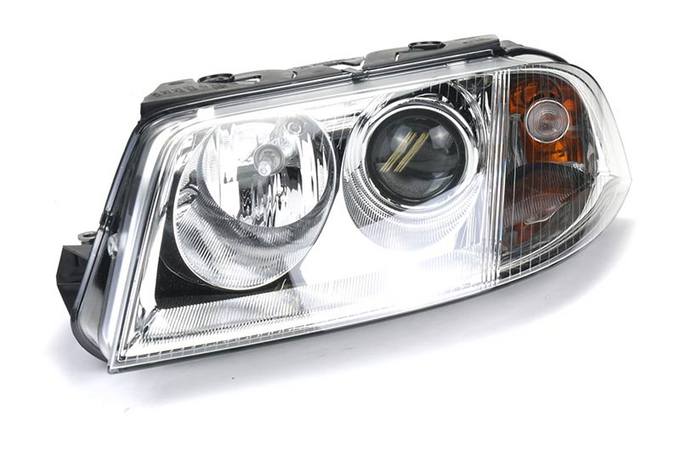 VW Headlight Assembly - Driver Side (Halogen) 3B0941015AQ